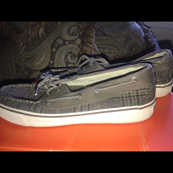 Women’s Sperry Shoes - Picture 6 of 8